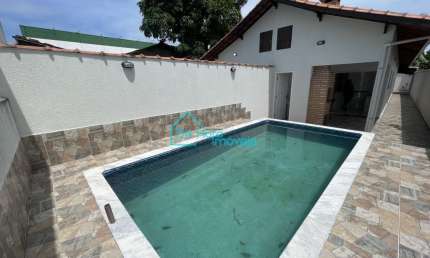 Casa com 2 quartos à venda no Balneário Palmeiras, Mongaguá , 80 m2 por R$ 390.000