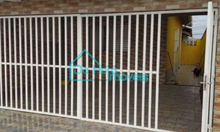 Casa com 1 quarto à venda no Jardim Praia Grande, Mongaguá  por R$ 180.000