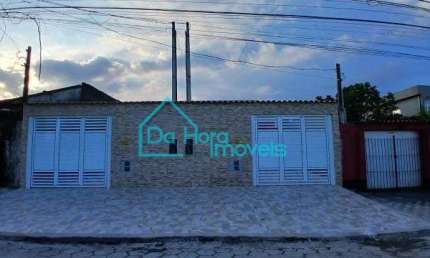 Casa com 2 quartos à venda no Balneário Regina Maria, Mongaguá , 72 m2 por R$ 380.000