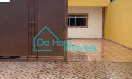 Casa com 3 quartos à venda no Balneário Itaguaí, Mongaguá , 135 m2 por R$ 390.000