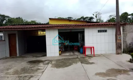 Casa com 2 quartos à venda no Nova Itanhaém, Itanhaém  por R$ 270.000