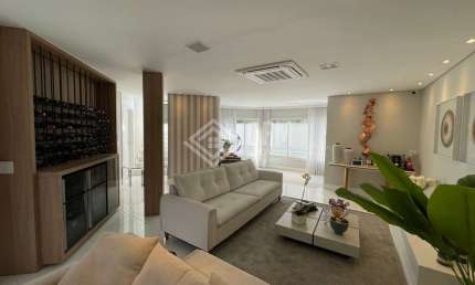 Casa com 5 quartos à venda na Estrada do Itapeti, 100, Parque Residencial Itapeti, Mogi das Cruzes, 420 m2 por R$ 2.650.000