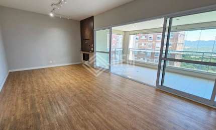 Apartamento com 3 quartos para alugar na Rua Antônio Vergaças, 200, Jardim Armênia, Mogi das Cruzes, 194 m2 por R$ 13.000