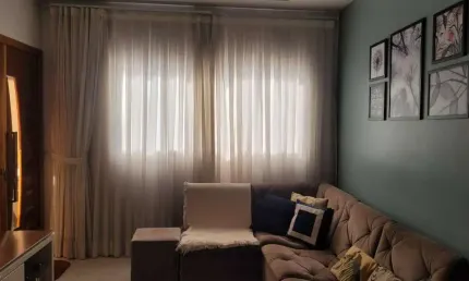 Belíssima casa térrea à venda na villa dí césar em césar de souza, mogi das cruzes, sp, com 3 dormitórios, sendo 1 suíte e cozinha integrada com móveis planejados.