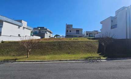 Terreno em condomínio fechado à venda na Avenida Prefeito Francisco Ribeiro Nogueira, 2134, Mogi Moderno, Mogi das Cruzes, 251 m2 por R$ 320.000