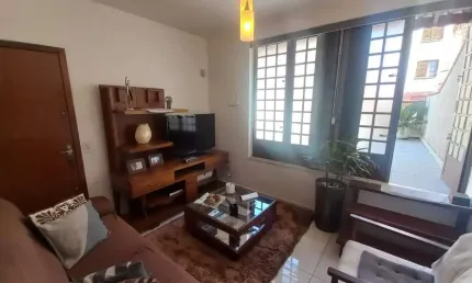 Casa para venda com 2 quartos e 2 vagas em Jardim Esperança, Mogi das Cruzes/SP. Imóvel à venda