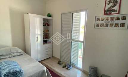 Casa com 3 quartos para alugar na Avenida Saraiva, Vila Cintra, Mogi das Cruzes, 120 m2 por R$ 5.700