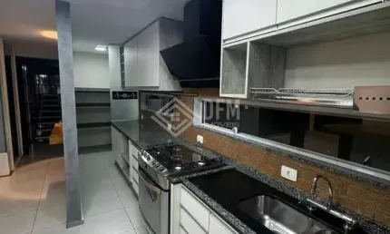 Casa em condomínio fechado com 3 quartos para alugar na Avenida Expedicionário José Barca, 43, Fazenda Rodeio, Mogi das Cruzes, 230 m2 por R$ 10.000