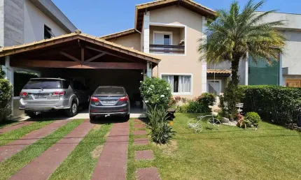 Casa em condomínio fechado com 5 quartos à venda na Estrada do Beija-Flor, 415, Botujuru, Mogi das Cruzes, 202 m2 por R$ 1.350.000