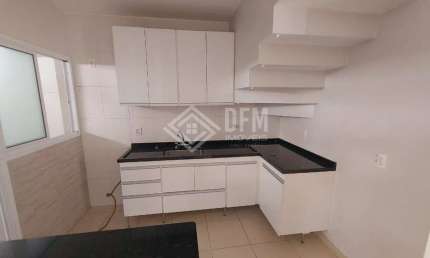 Casa com 3 quartos para alugar na Rua Arujá, 224, Alto Ipiranga, Mogi das Cruzes, 103 m2 por R$ 4.200