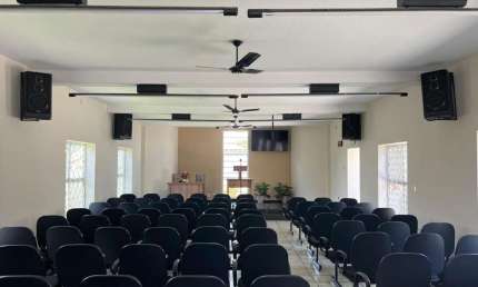 Sala Comercial para Venda em Prudente de Morais, Emília, 2 dormitórios, 2 banheiros, 6 vagas