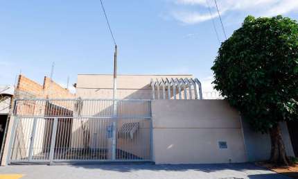 Sala Comercial para Venda em Barretos, Pimenta, 1 dormitório, 2 banheiros
