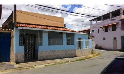 Imóvel Comercial para Venda em Lauro de Freitas, Centro, 1 dormitório, 2 banheiros