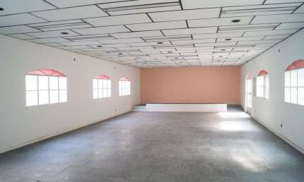 Sala Comercial para Venda em Itaboraí, Centro, 1 dormitório, 2 banheiros