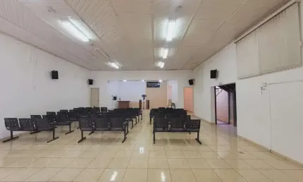 Imóvel Comercial para Venda em Dois Córregos, Vila Santo Antônio, 2 dormitórios, 2 banheiros