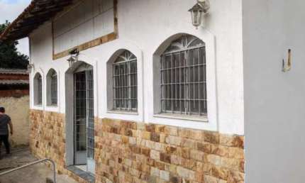 Imóvel Comercial para Venda em Rio de Janeiro, Santa Cruz, 1 dormitório, 1 banheiro