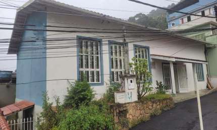 Imóvel Comercial para Venda em Petrópolis, Alto da Serra, 1 dormitório, 2 banheiros