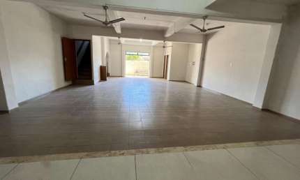 Ponto Comercial para Venda em Campos dos Goytacazes, Parque Penha, 1 dormitório, 2 banheiros