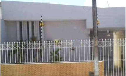 Ponto Comercial para Venda em Lagarto, Centro, 1 dormitório, 2 banheiros