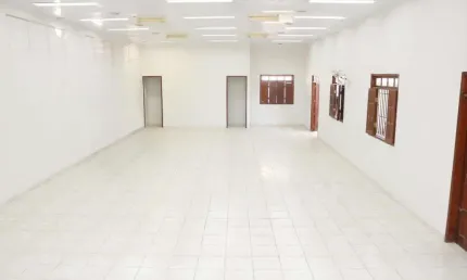 Ponto Comercial para Venda em Teixeira de Freitas, Vila Caraípe, 1 dormitório, 2 banheiros
