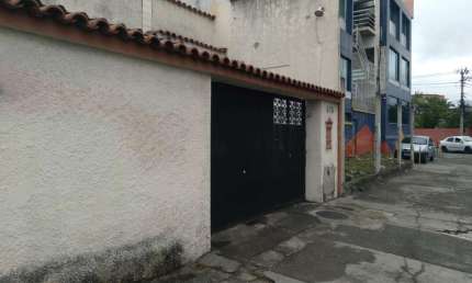 Ponto Comercial para Venda em Rio de Janeiro, Olaria, 1 dormitório, 3 banheiros
