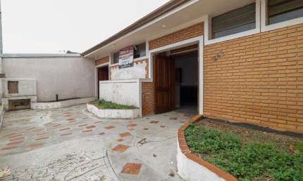 Ponto Comercial para Venda em Limeira, Jardim Nova Suíça, 1 dormitório, 2 banheiros