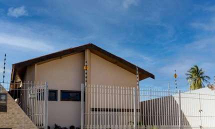 Ponto Comercial para Venda em Feira de Santana, Santa Mônica, 1 dormitório, 2 banheiros