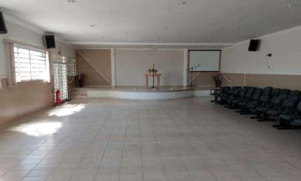 Ponto Comercial para Venda em Uberlândia, Planalto, 1 dormitório, 2 banheiros, 1 vaga