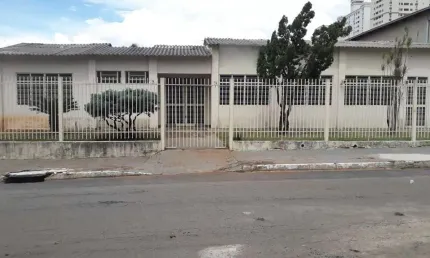 Ponto Comercial para Venda em Goiânia, Setor Cândida de Morais, 1 dormitório, 2 banheiros