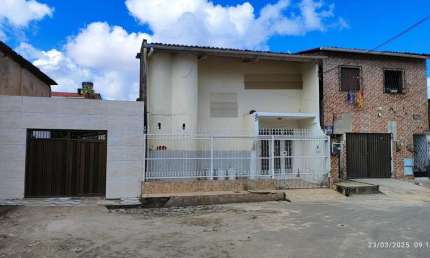 Imóvel Comercial para Venda em Fortaleza, Carlito Pamplona, 2 dormitórios, 2 banheiros
