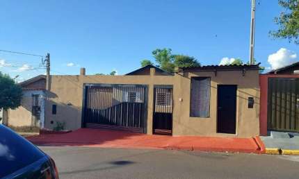 Casa para Venda em Ribeirão Preto, Solar Boa Vista, 3 dormitórios, 1 banheiro, 2 vagas