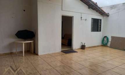 Casa para Venda em Ribeirão Preto, Jardim Professor Antônio Palocci, 2 dormitórios, 1 banheiro, 2 vagas