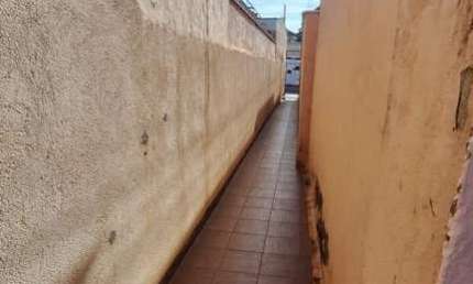 Casa para Locação em Ribeirão Preto, Vila Tibério, 2 dormitórios, 1 banheiro
