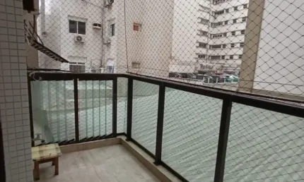Apartamento com 2 dormitórios  e garagem demarcada no bairro do Boqueirão valor R$ 850.000,00