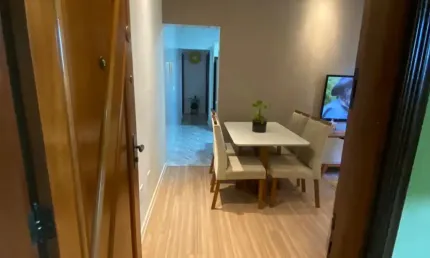 Apartamento com 2 dormitórios no bairro do marapé em santos