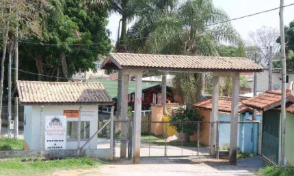 Sobrado com 2 dormitórios para alugar por R$ 2.600,00/mês - Mirante - Arujá/SP
