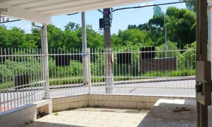 Casa para Venda em São José dos Campos, Conjunto Residencial Vale dos Pinheiros, 3 dormitórios, 1 banheiro, 3 vagas