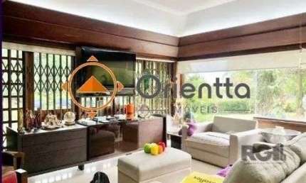 Imobiliária Orientta ALUGA EXCELENTE CASA no bairro Espírito Santo.