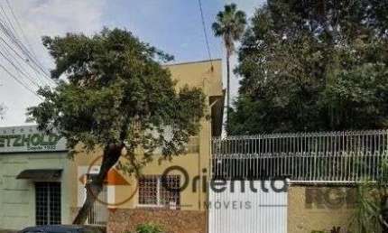 Casa 8 dormitórios para alugar Navegantes Porto Alegre/RS