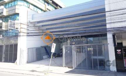 Imobiliária Orientta Aluga Prédio Comercial com área de 745,37m².