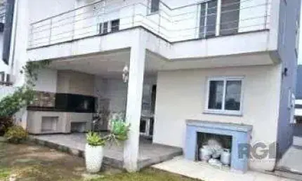 Casa sobrado no Condomínio Verdes Campos 4 dormitórios 4 vagas