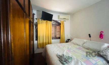 Casa 3 dormitórios à venda Tristeza Porto Alegre/RS