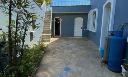 Casa com 4 quartos à venda na Rua Fernando Osório, 275, Teresópolis, Porto Alegre