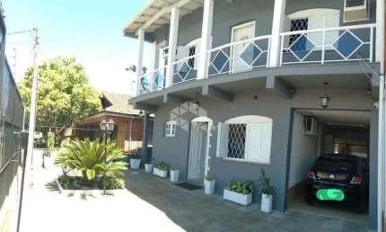 Excelente casa de 70m² com 3 dormitórios no bairro Sarandi.