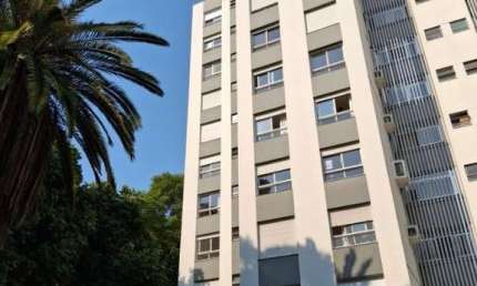 Apartamento de 2 dormitórios 76,90 m² de área privativa, com living para 2 ambie