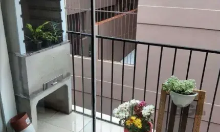 No coração do bairro Teresópolis, um lugar tranquilo e seguro, ideal para quem d