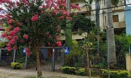 Casa com 3 quartos à venda na Rua Imeram Teixeira Cabeleira, 111, Ipanema, Porto Alegre