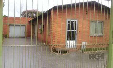 Casa com 3 quartos à venda na Avenida Bernardino Silveira de Amorim, 345, Sarandi, Porto Alegre