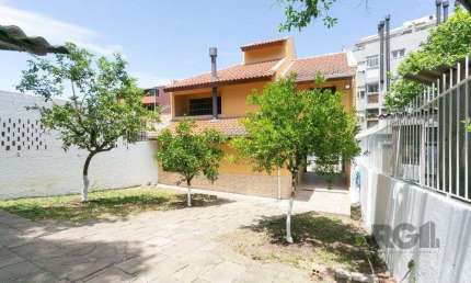 Casa com 5 quartos à venda na Rua Professor Antônio Peyrouton Louzada, 18, Jardim Carvalho, Porto Alegre