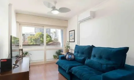 Apartamento de 2 dormitórios, no bairro menino deus
